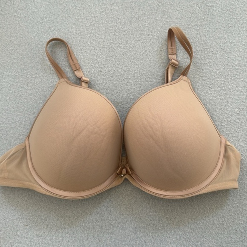Chantelle 3952 Sublime Invisible Push Up Plunge nude bra‎ size 34D